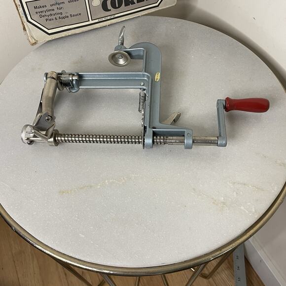 VTG Norpro Apple Master Apple Peeler Parer Corer & Slicer Original Box - Picture 13 of 14